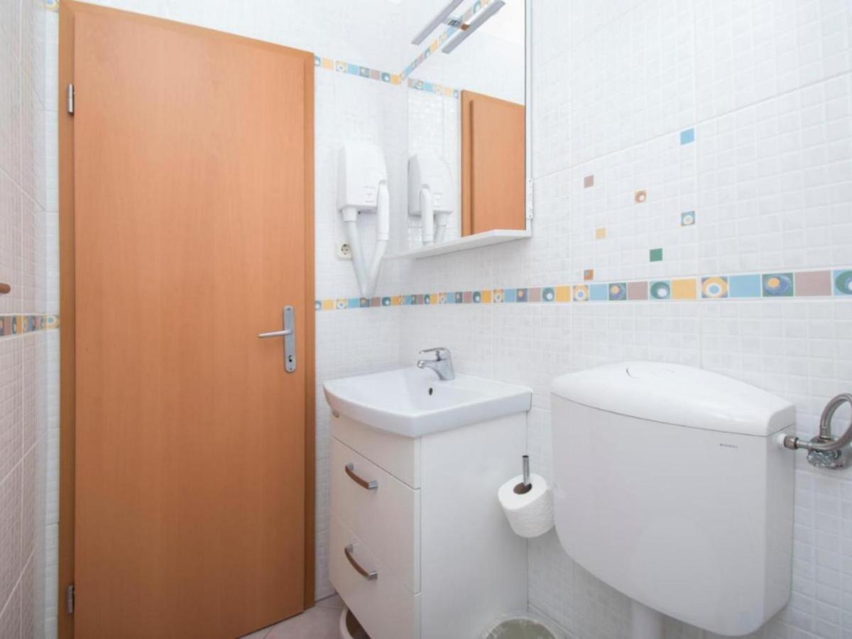 Apartments Antonio Tučepi Eksteriør billede