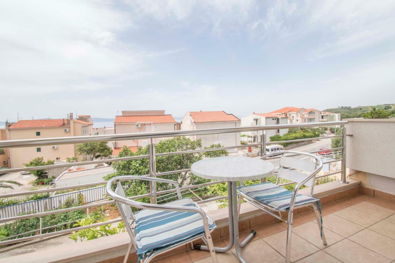 Apartments Antonio Tučepi Eksteriør billede